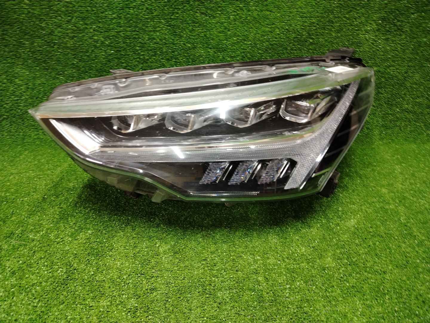 Фара левая Haval Jolion (2021-н.в.) LED