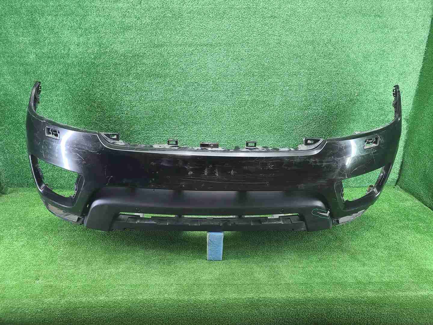 Бампер передний Range Rover Sport 2 L494 (13-17)