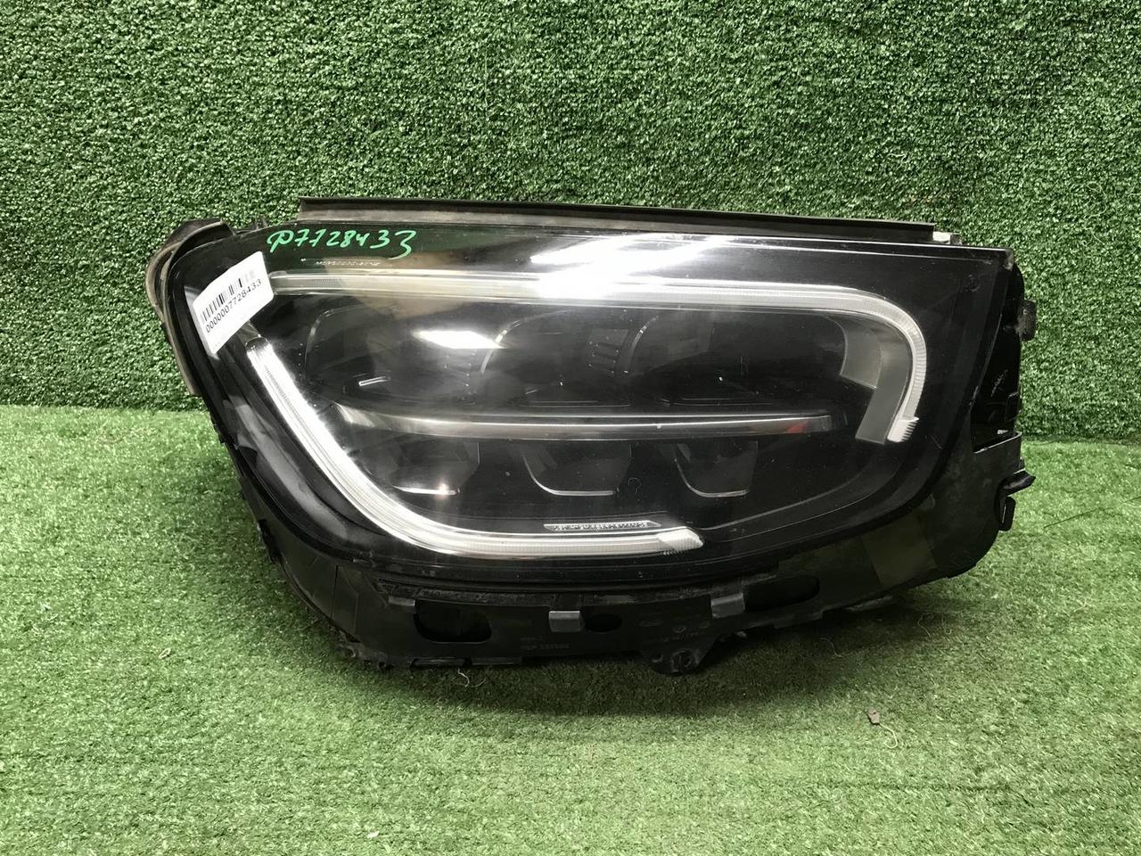 Фара правая Mercedes GLC X253 (19-22) LED