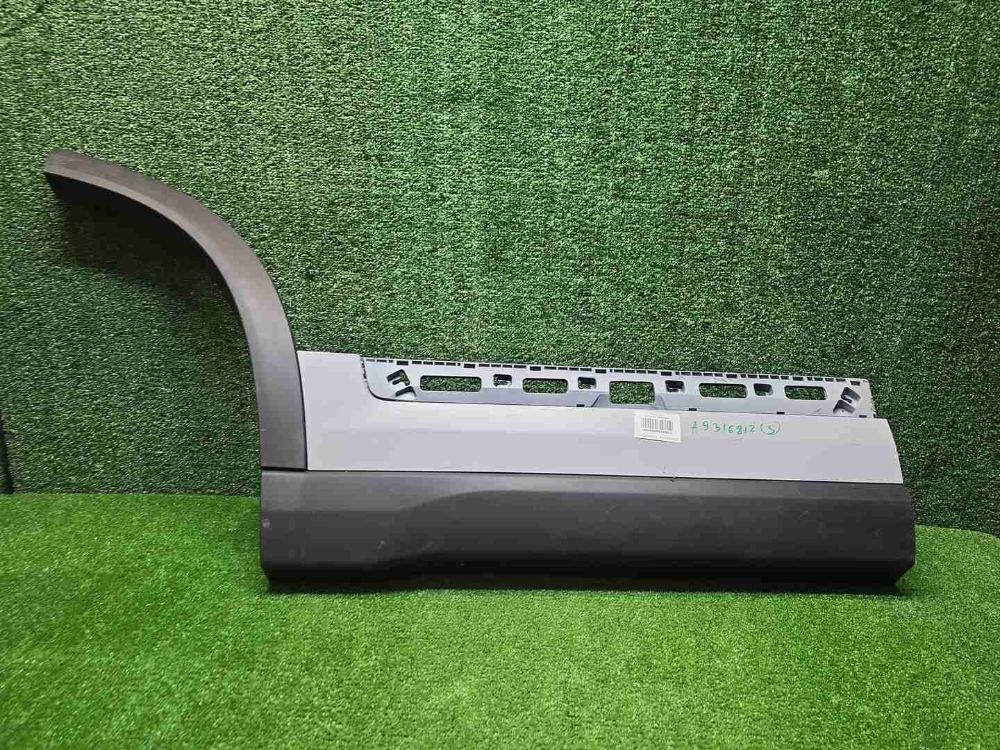 Накладка двери задняя Chery Tiggo 8 Pro (21-24)