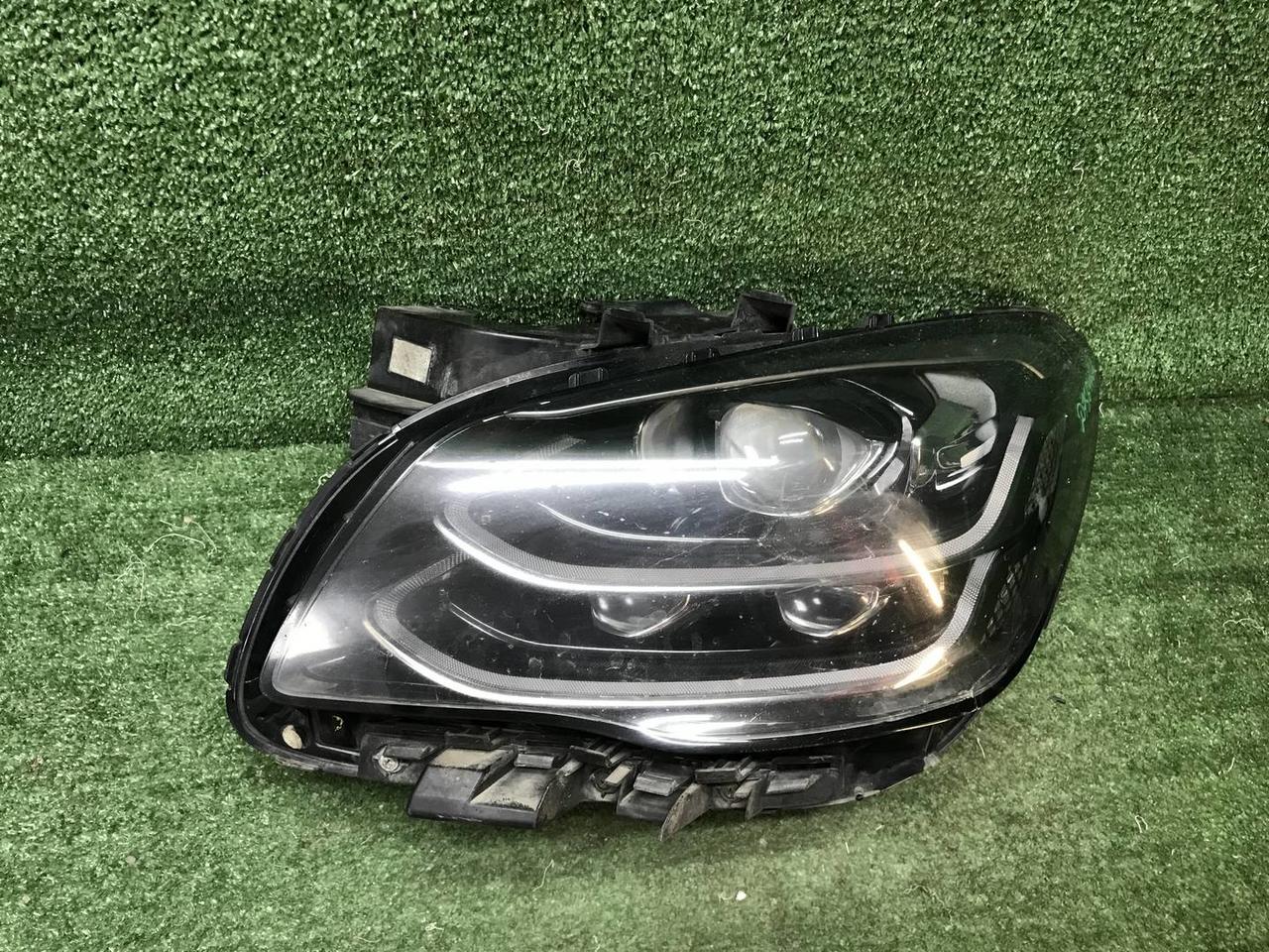 Фара левая Kia K900 KH (2018-2022) LED