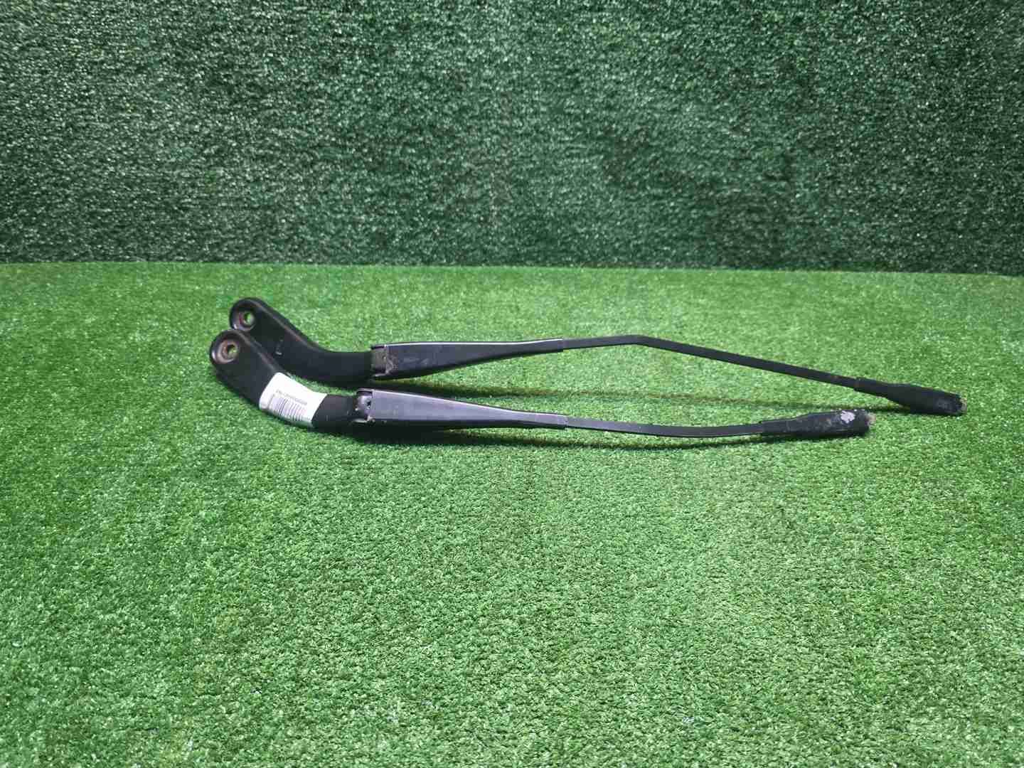 Поводок дворника Комплект BMW 3er F30 (2011-2020)