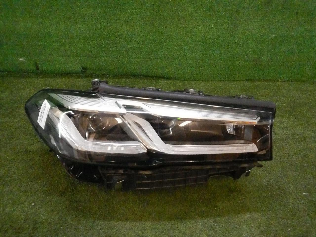Фара правая BMW 5er G30 (2020-2023) LED