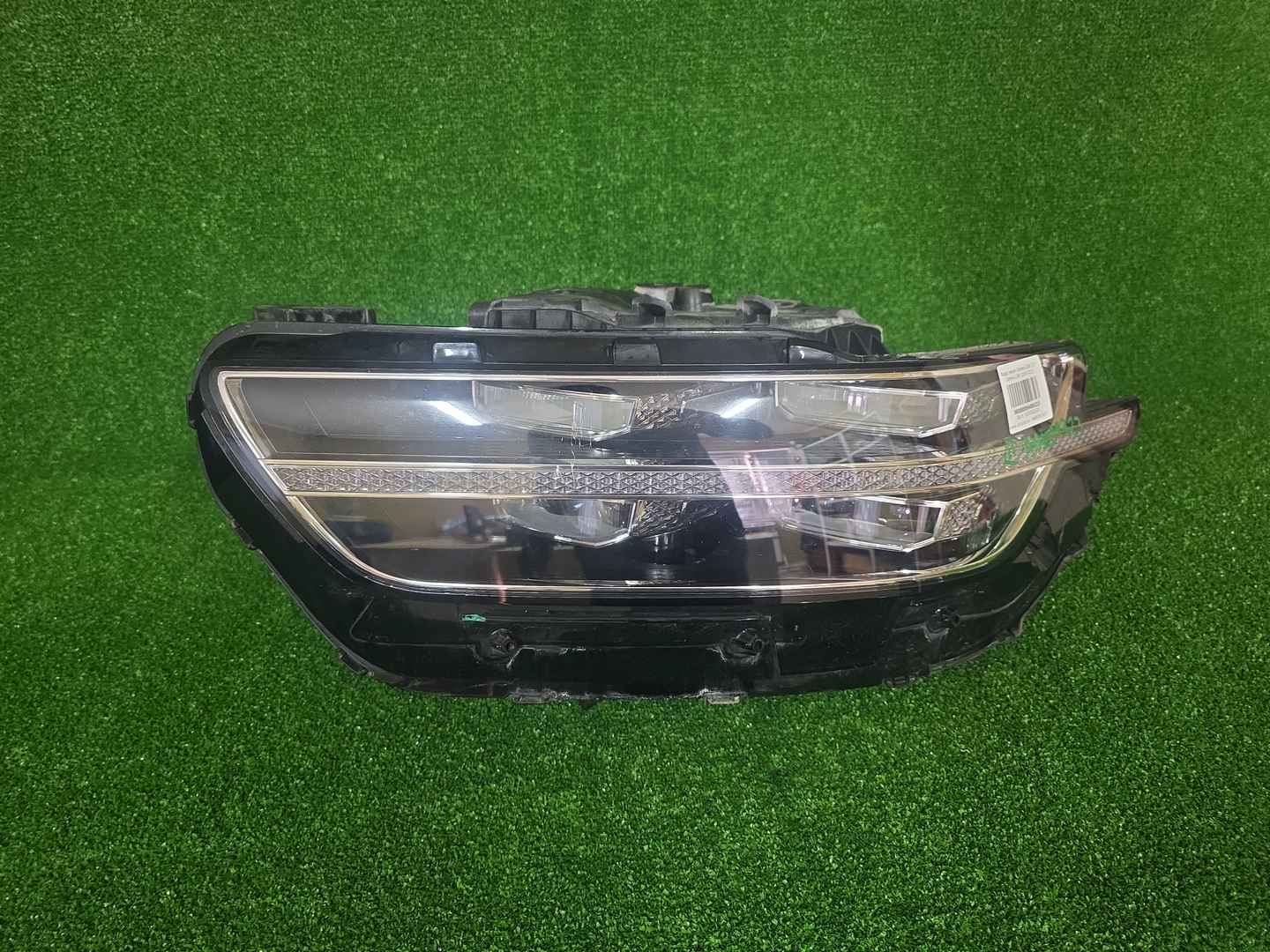 Фара левая Genesis G90 (2018-2022) LED