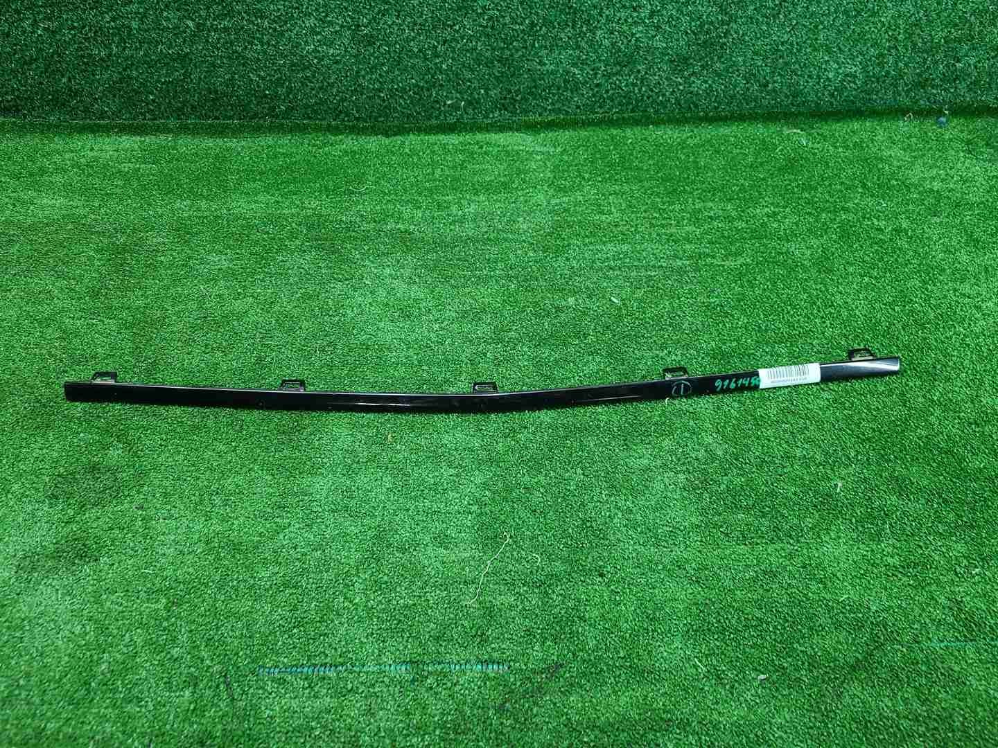 Молдинг перед.. бампера Mercedes GLE V167 18-24