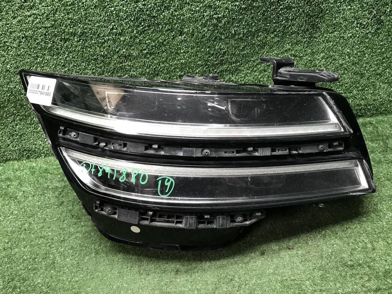 Фара правая Genesis G80 2 (2020-2024) LED
