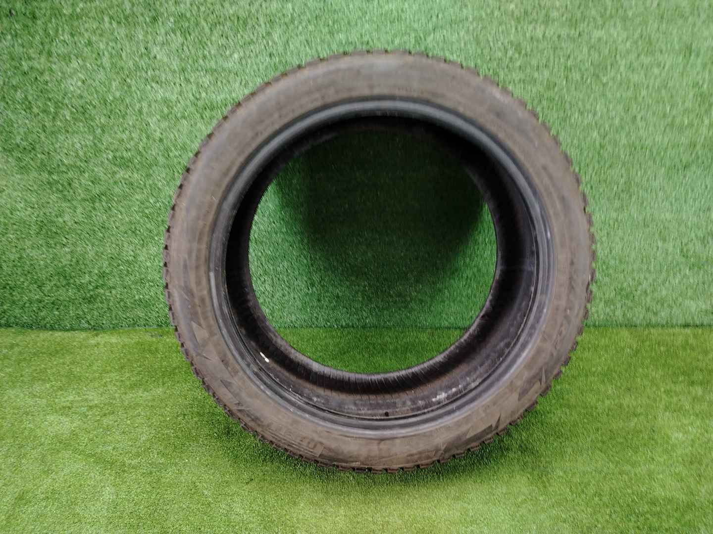 Шина Pirelli Scorpion Ice Zero 2 275/40 R21 107H