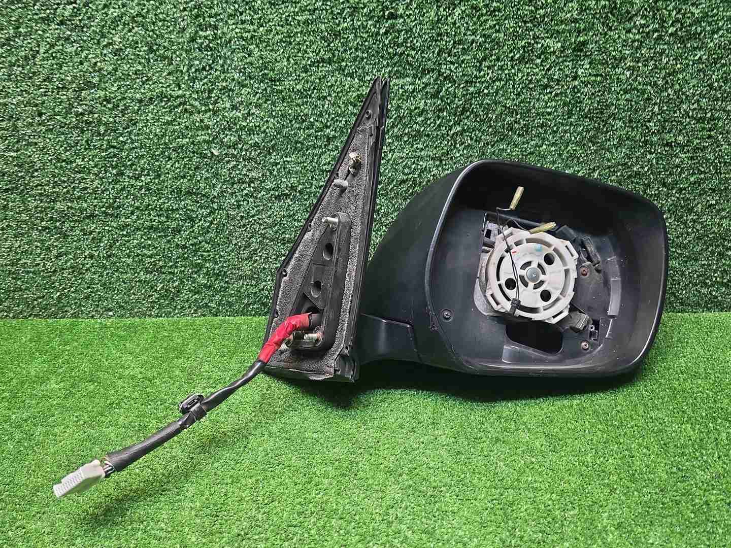 Зеркало правое Toyota Land Cruiser 200 (12-15) 19к