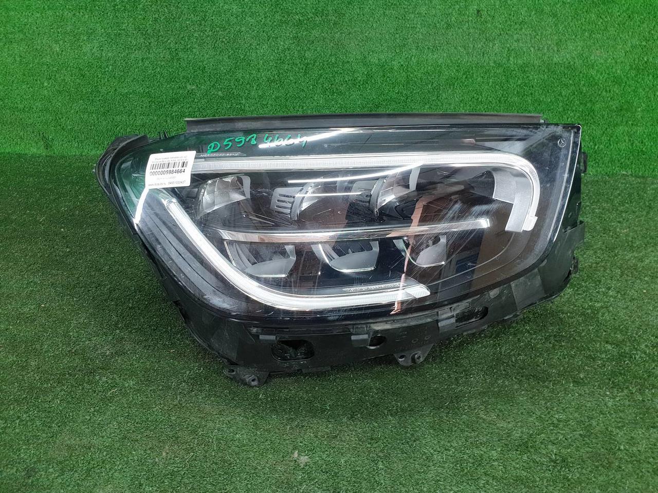 Фара правая Mercedes GLC X253 (19-22) LED