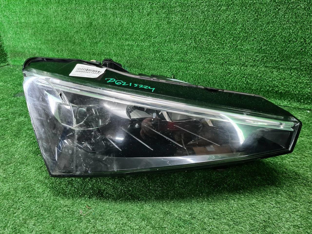 Фара правая Skoda Rapid 2 (2020-н.в.) LED