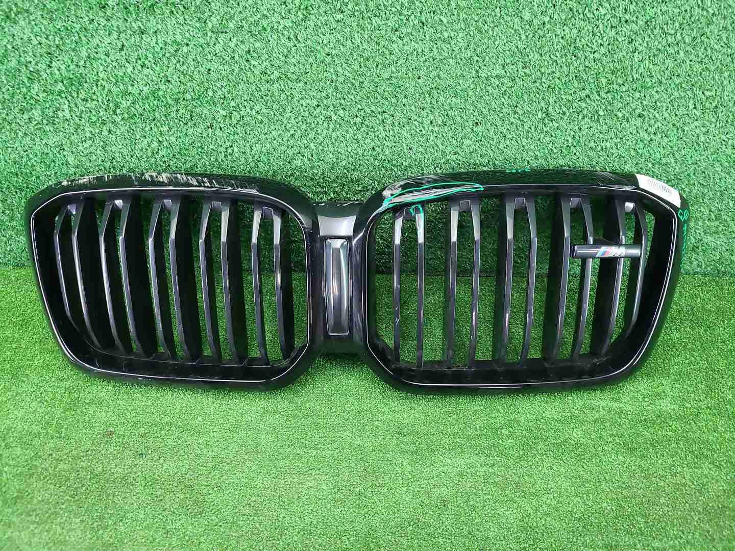 Решетка радиатора BMW X3 G01 (2021-2024)