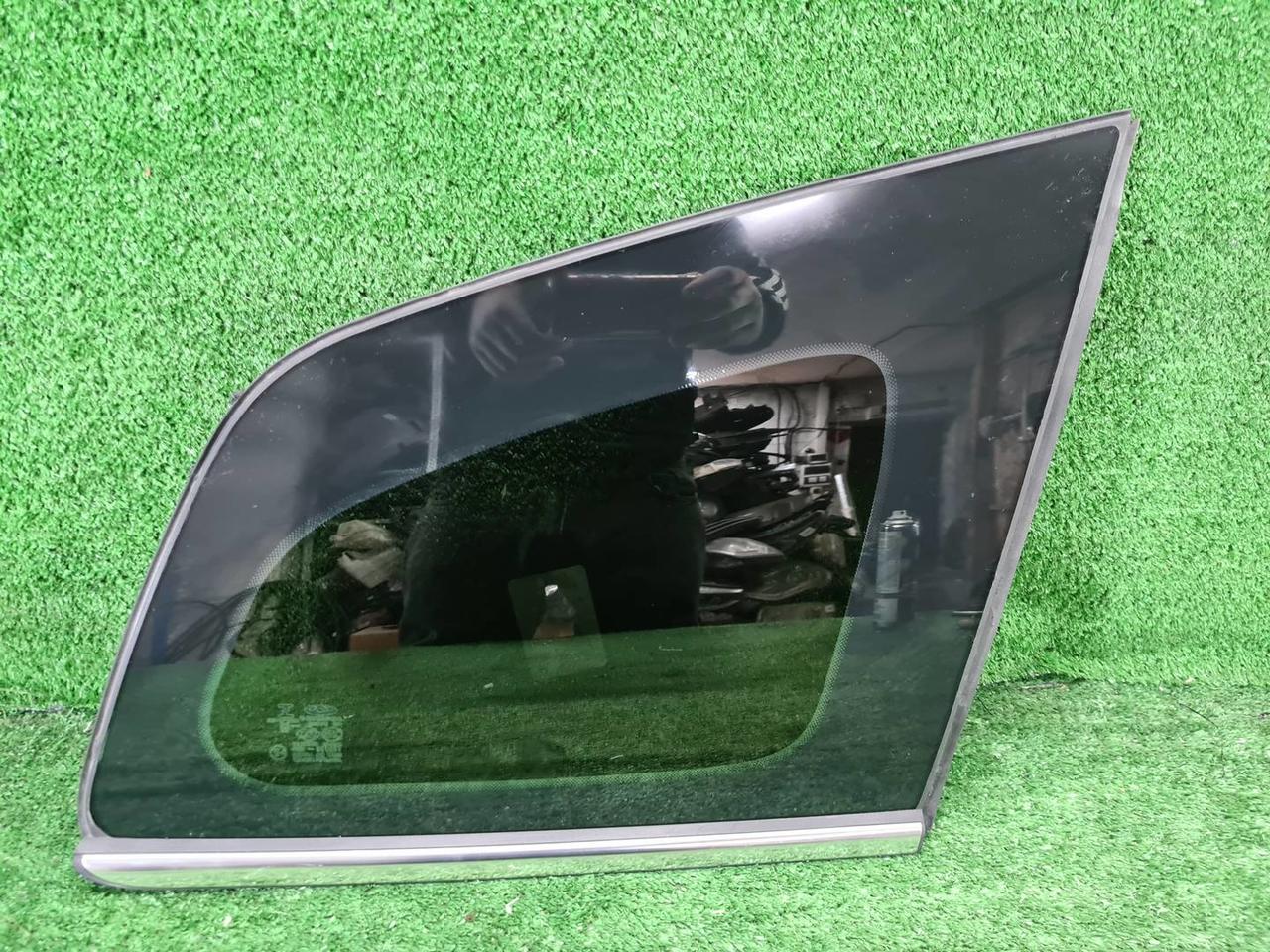 Форточка задняя правая Chery Tiggo 8 Pro (2021-н.в.)