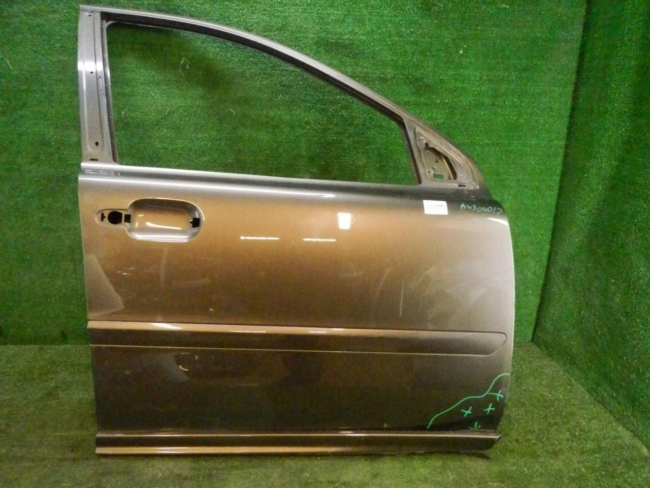 Дверь передняя правая Volvo XC90 1 (2002-2014)