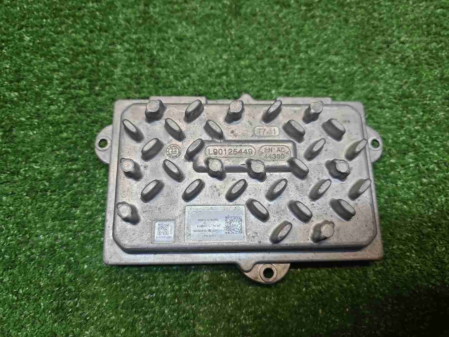 Блок управления фары Geely Tugella (2019-2024)