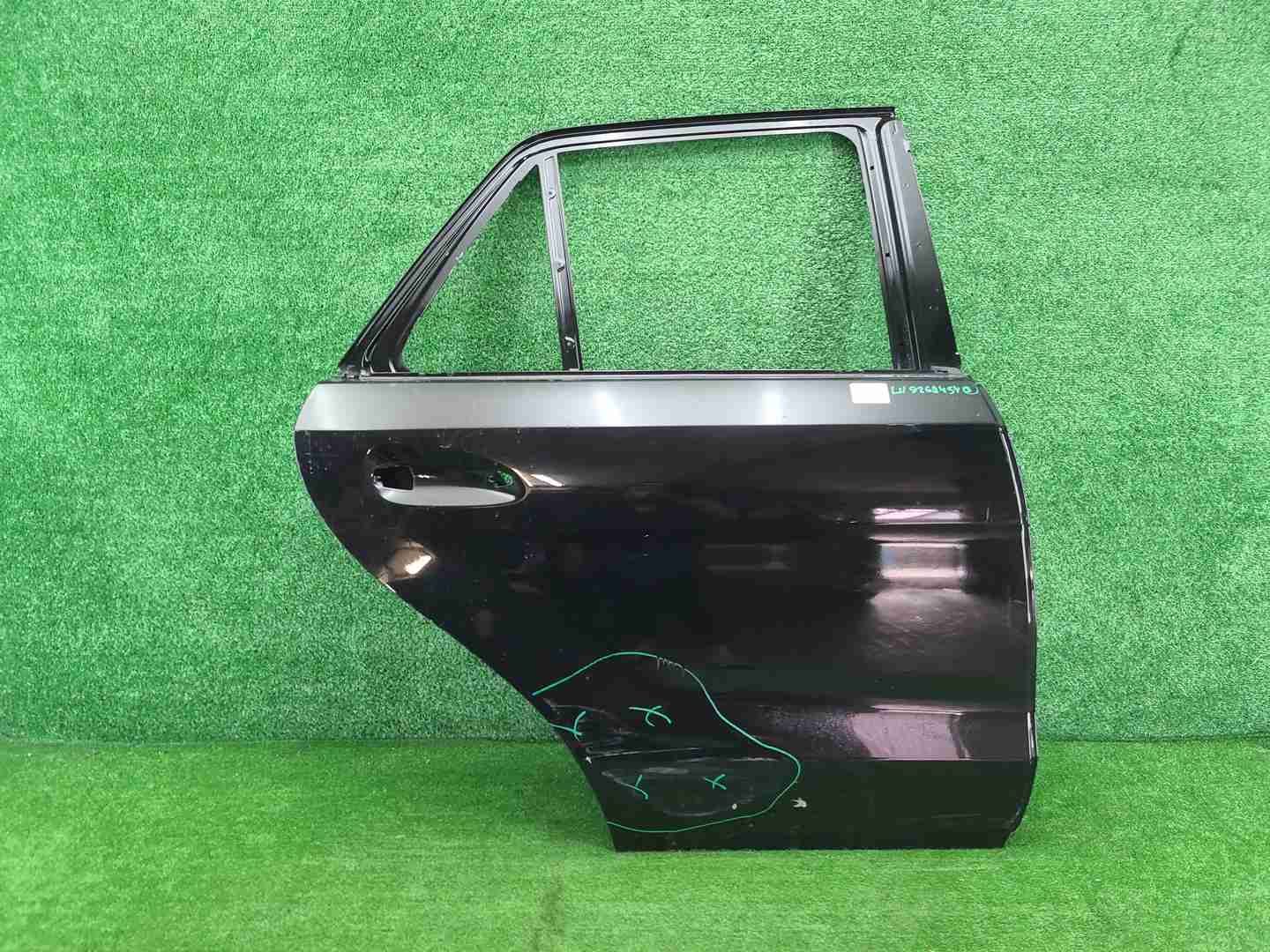 Дверь задняя правая Mercedes M GLE W166 (11-18)