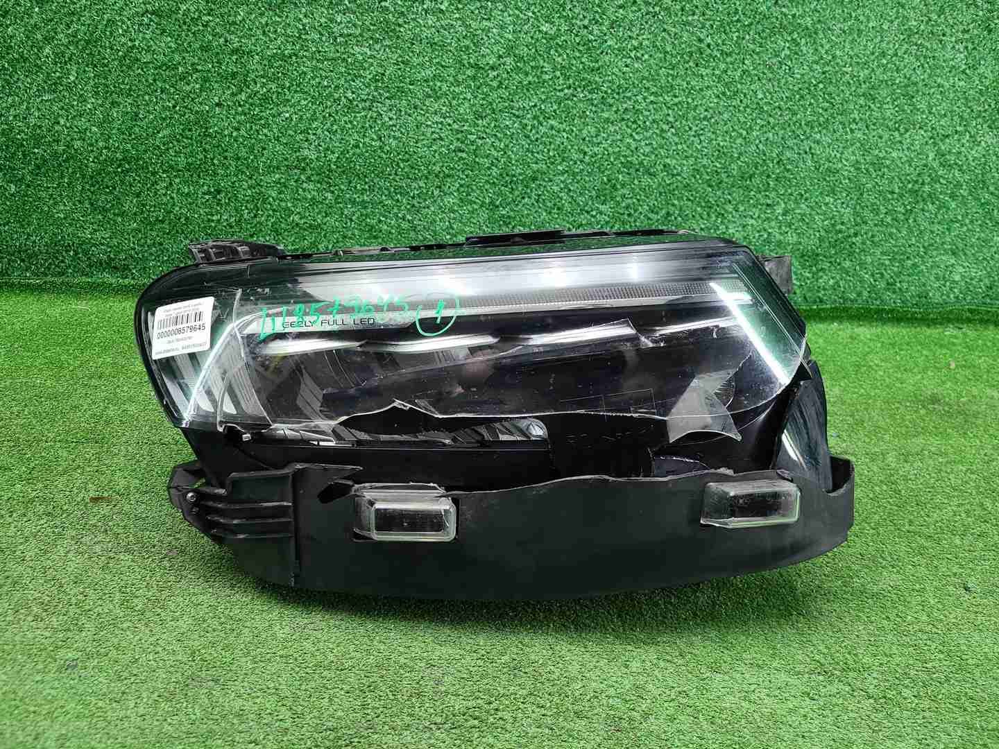 Битая Фара правая Geely Tugella (2019-2024) LED