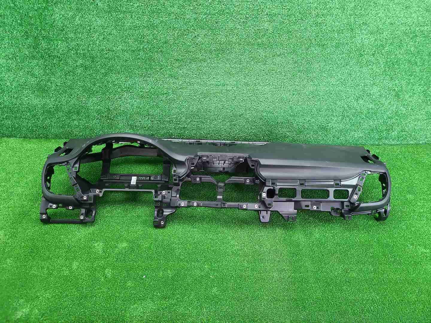 Торпедо Kia Seltos (2019-2025)