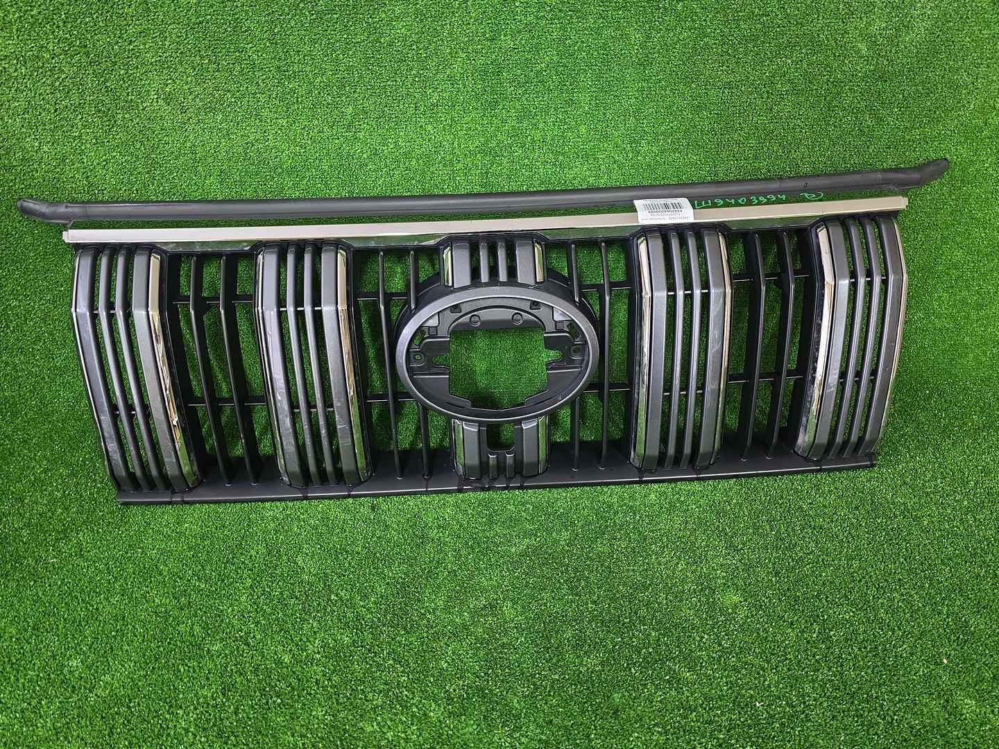Решетка радиатора Toyota LC Prado 150 (2017-2024)