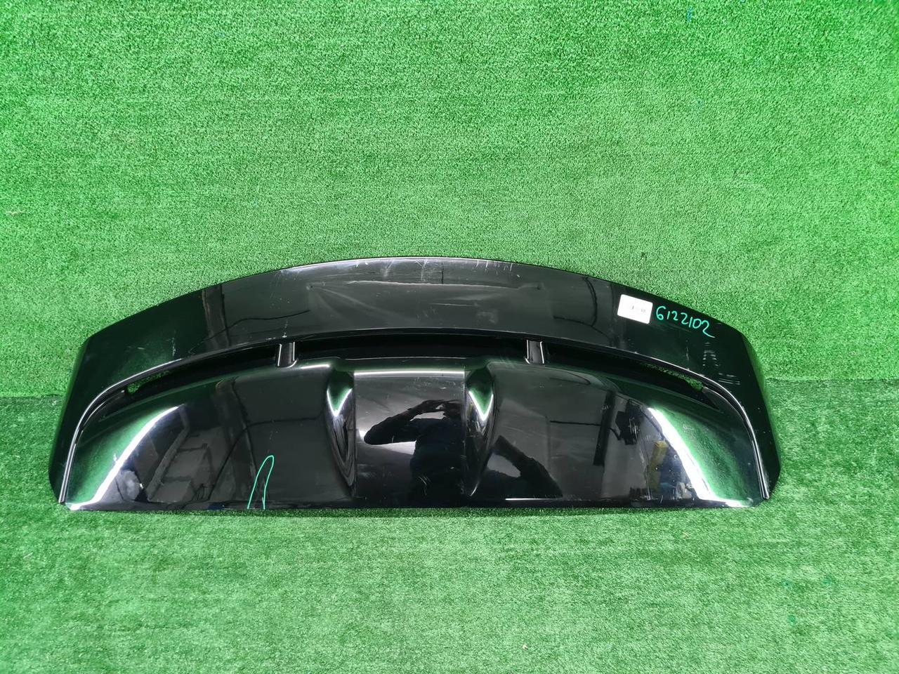 Спойлер крышки багажника Range Rover Sport 2 L494 (2017-2022)