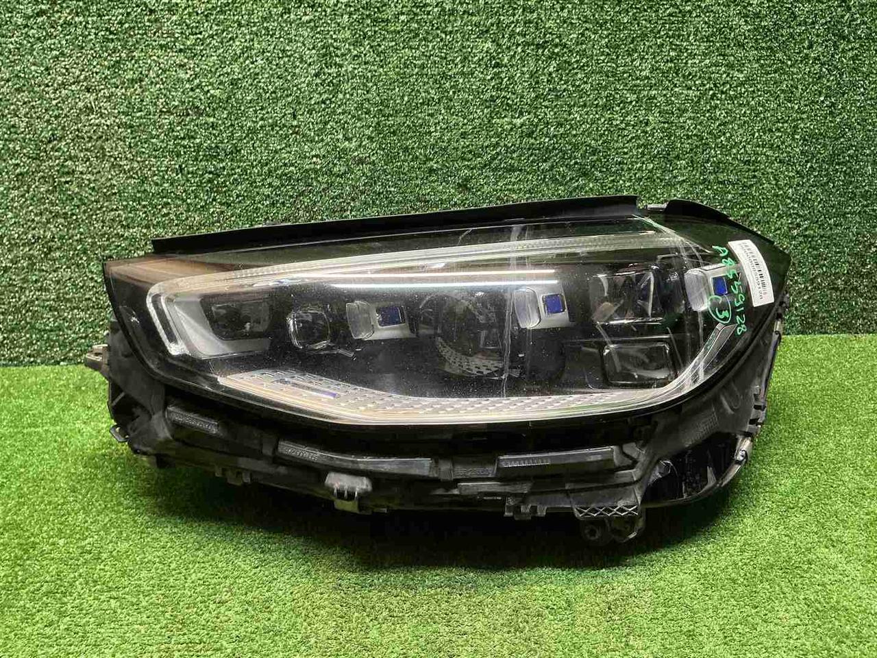 Фара левая Mercedes S W223 (20-нв) Digital Light