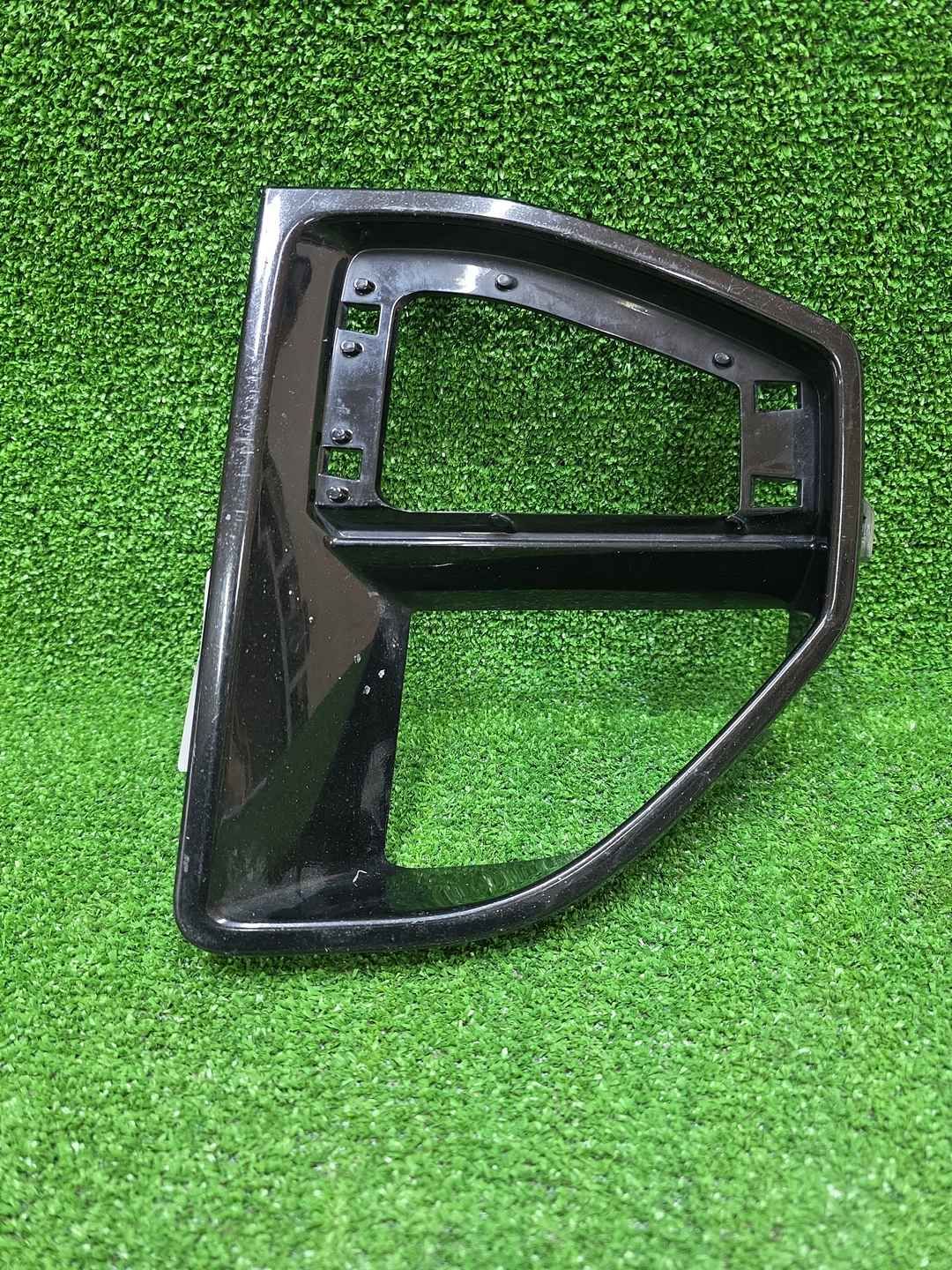 Накладка бампера левая BMW X5 G05 (18-23) M-paket