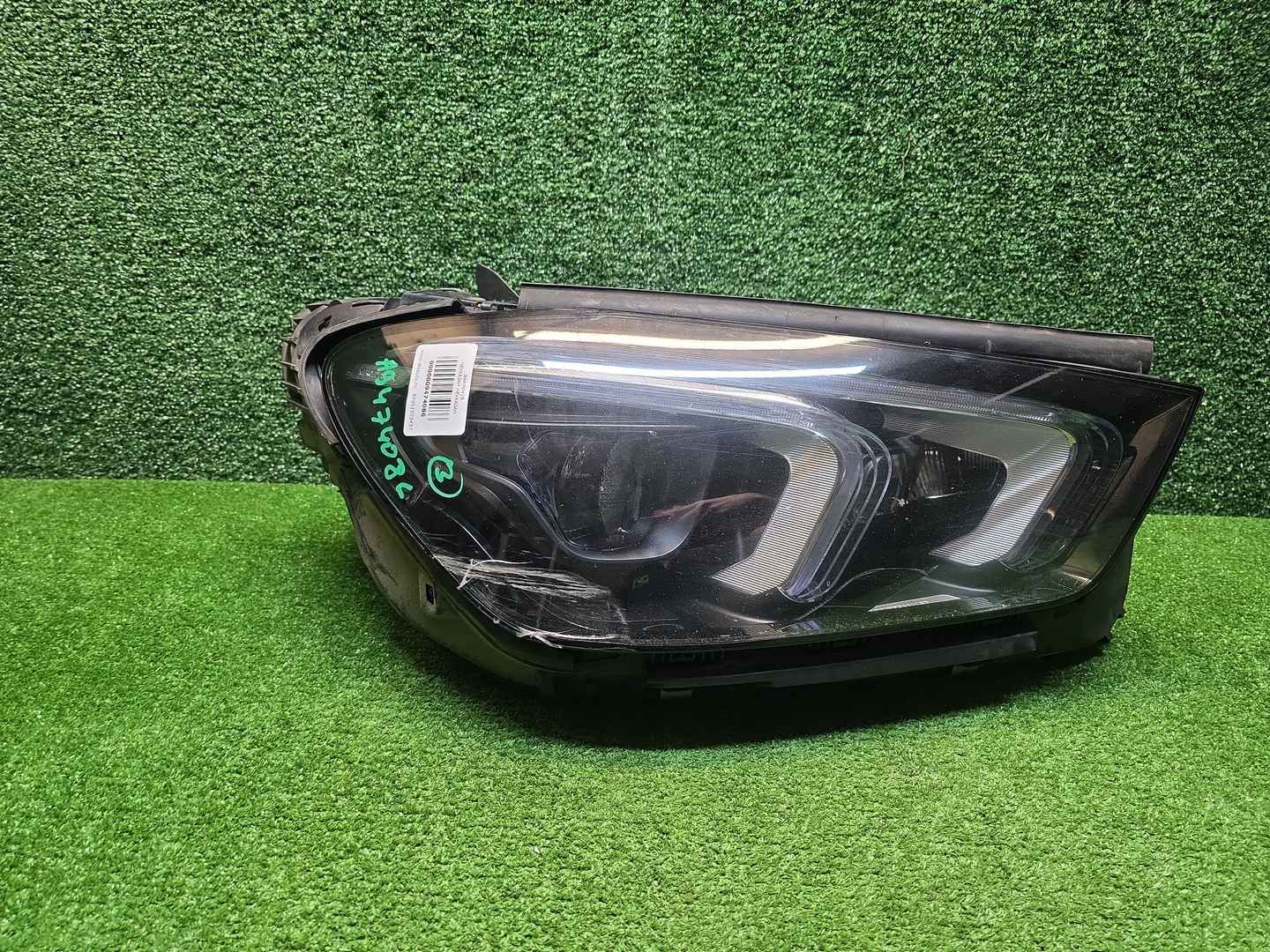 Фара правая Mercedes GLE V167 (2018-2024) LED