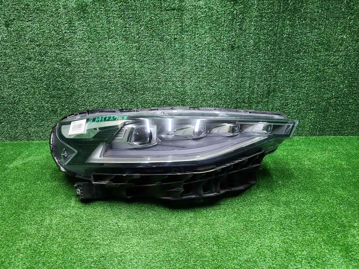 Фара правая Haval F7 1 (2018-2024) LED