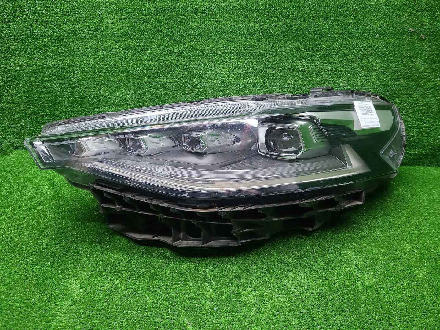 Фара левая Haval F7 (2018-2024) LED