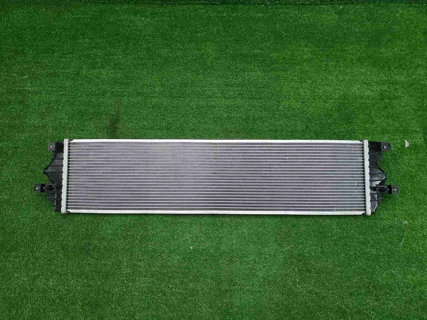 Радиатор охлаждения верхний Lixiang L9 (2022-н.в.)