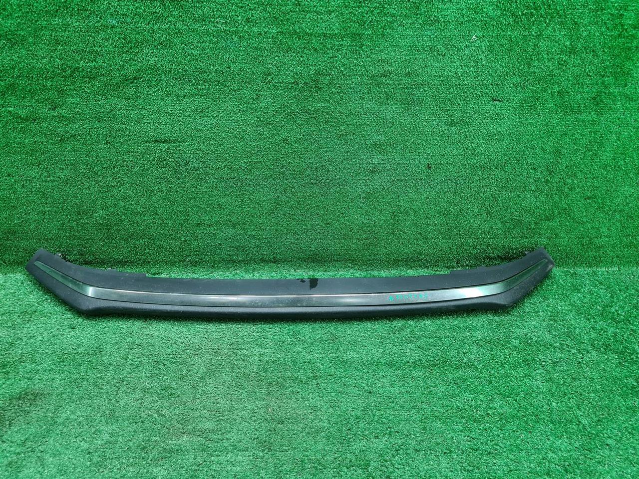 Накладка переднего бампера Toyota RAV4 CA40 12-15