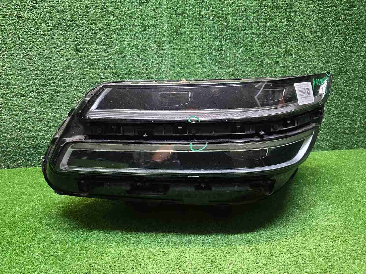 Фара левая Genesis GV80 (2020-2023) LED