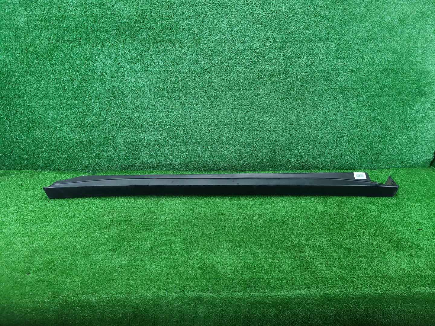 Накладка порога правая Mitsubishi Outlander 12-23