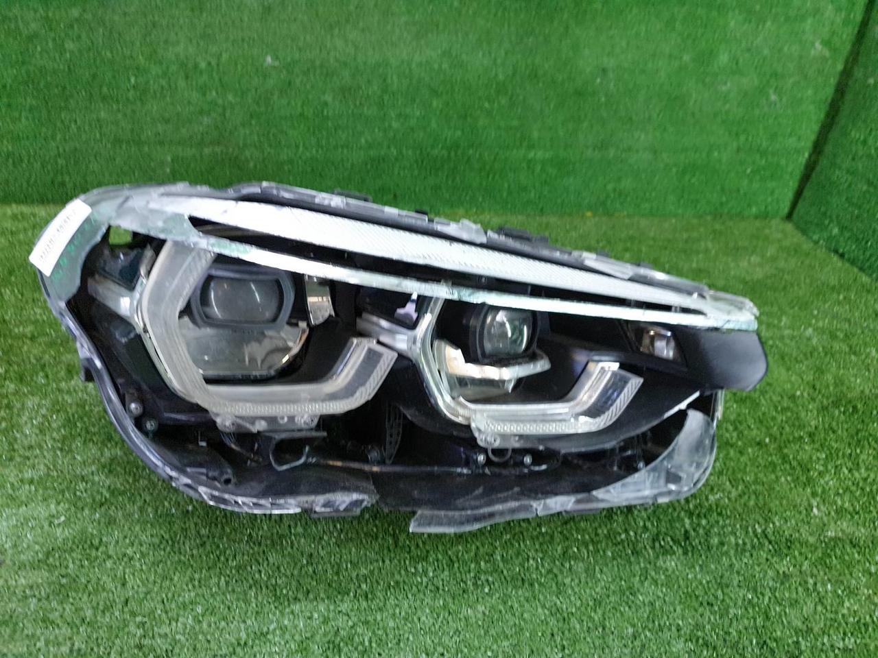 Битая Фара правая BMW X3 G01, X4 G02 (2017-2021) Adaptive LED