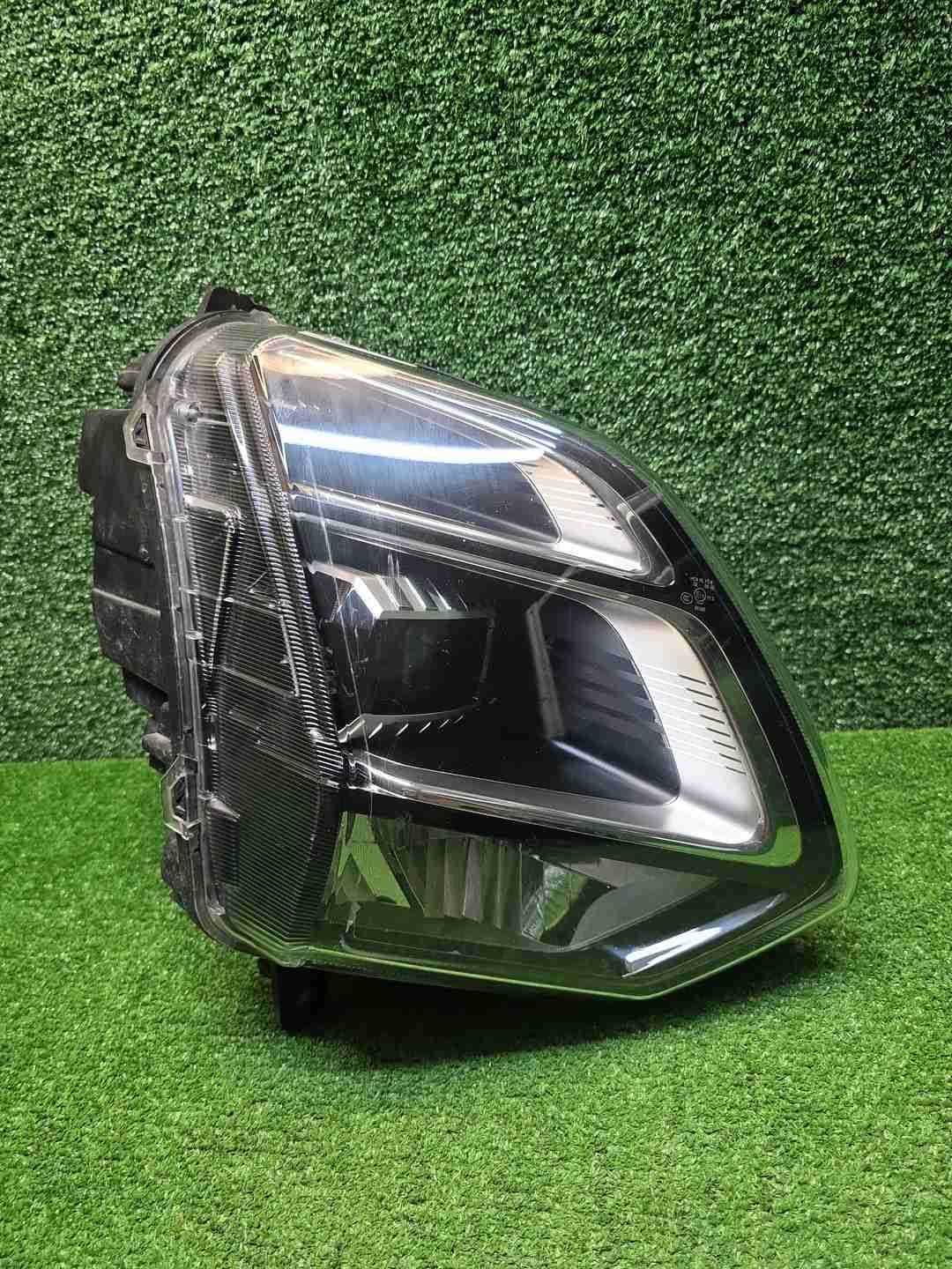 Фара правая Omoda C5 (2022-2025) LED