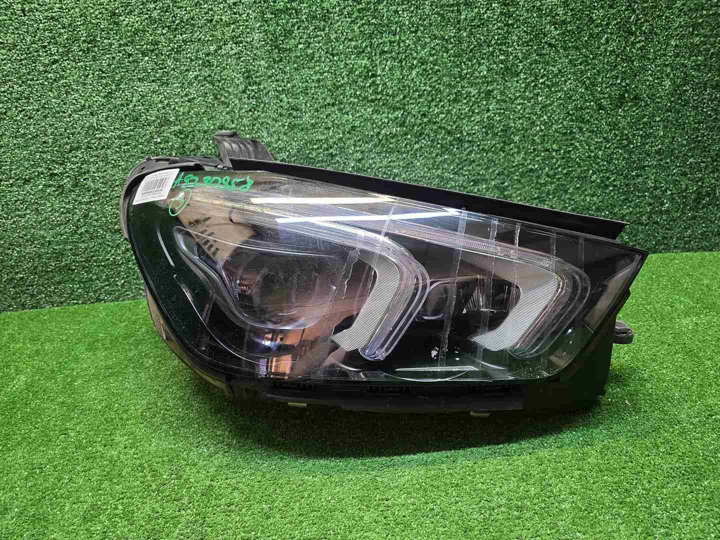 Фара правая Mercedes GLE V167 18-24 Multibeam LED