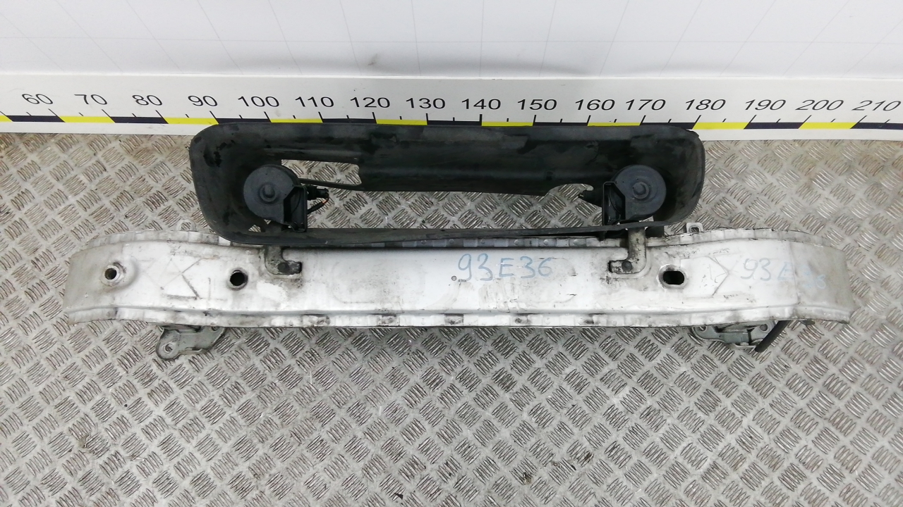 Усилитель бампера передний (кронштейн) Volvo C70 2