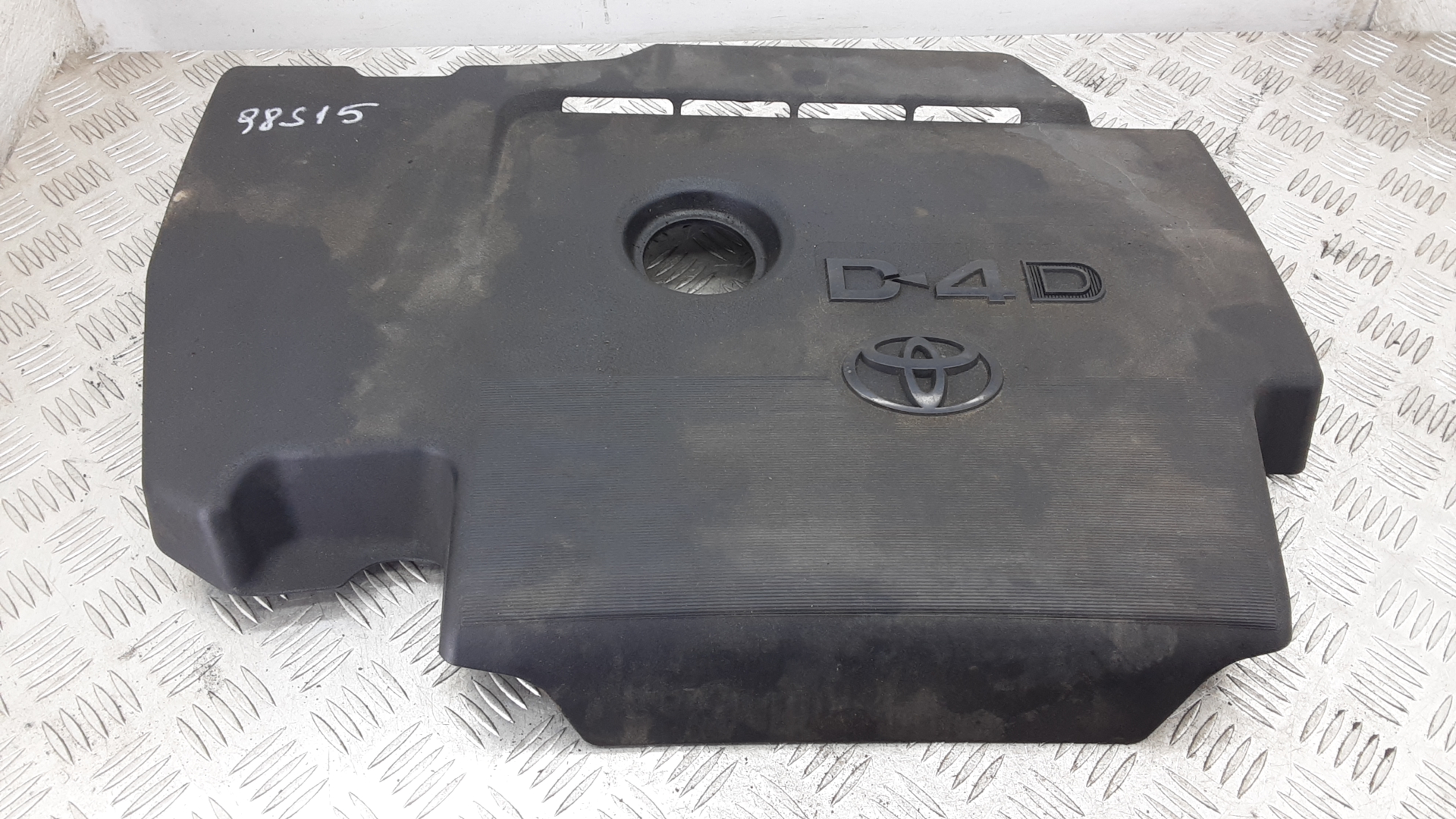Защита двигателя верхняя Toyota Avensis T27