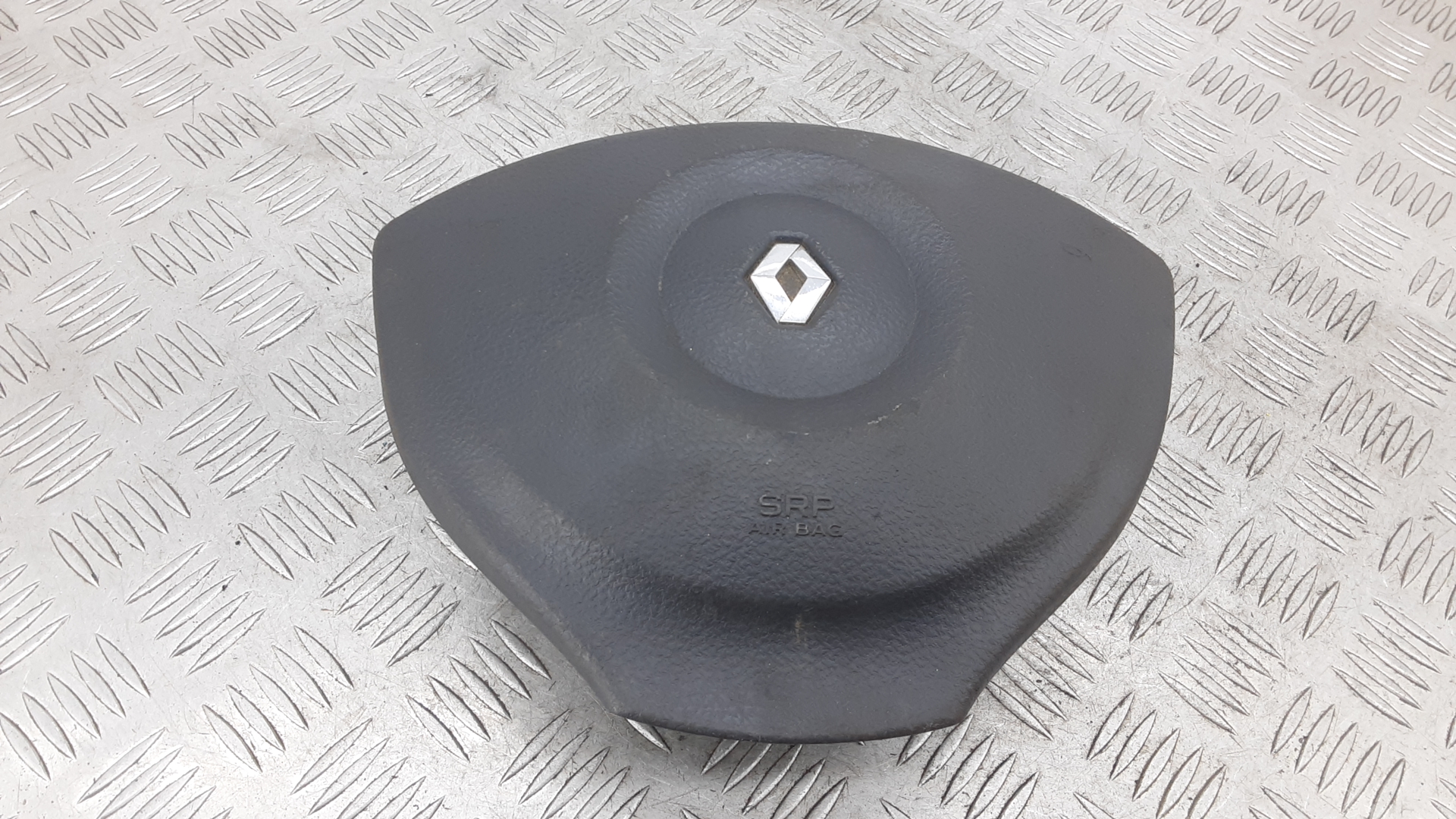 Подушка безопасности водителя Renault Modus 1