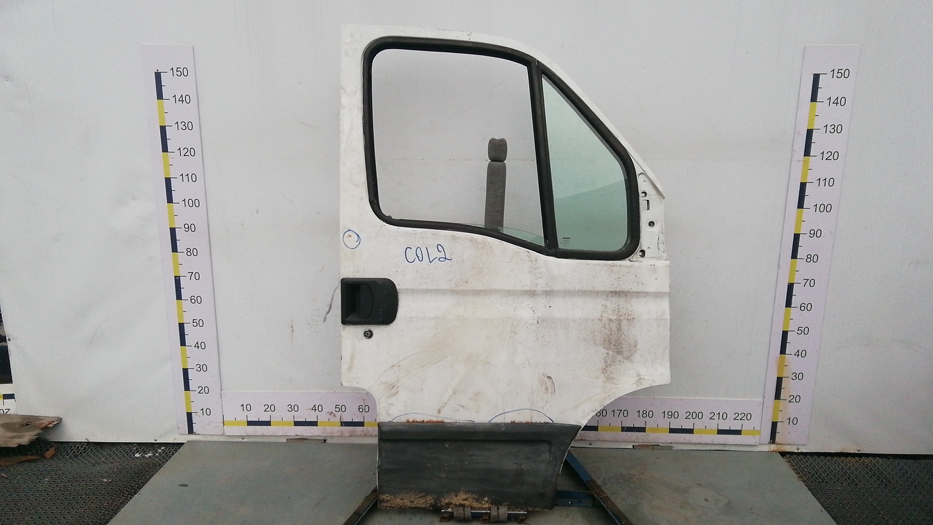 Дверь передняя правая Iveco Daily 3