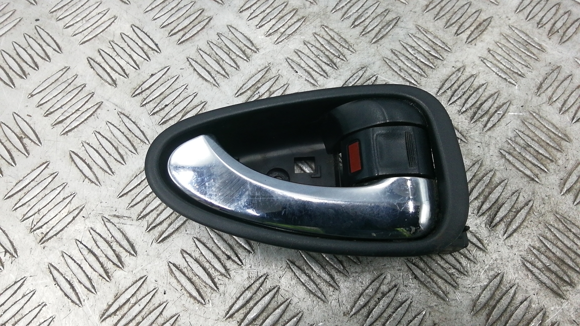 Ручка внутренняя передняя правая Toyota Avensis T27