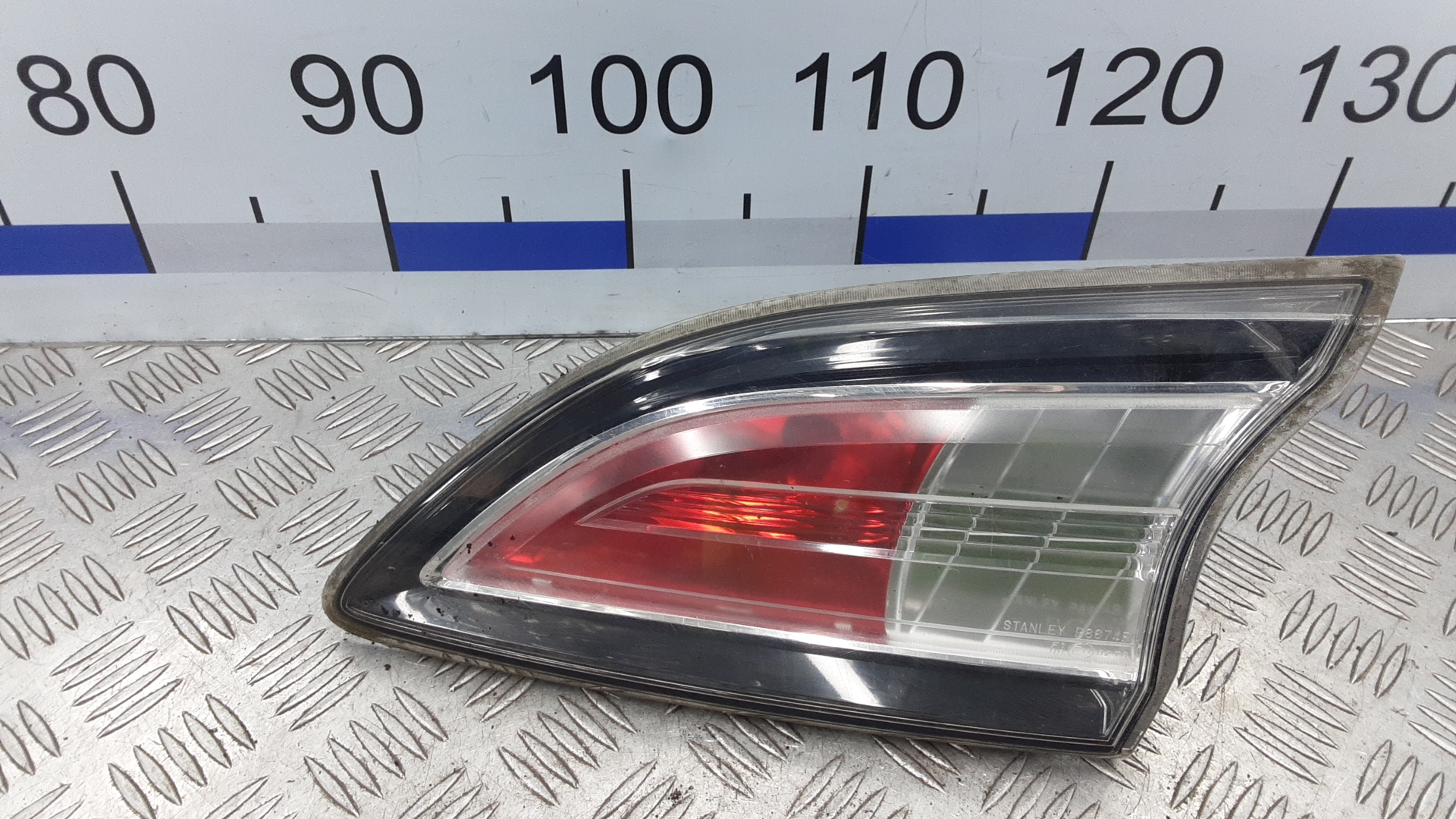 Фонарь правый 3-5 двери Mazda 3 2