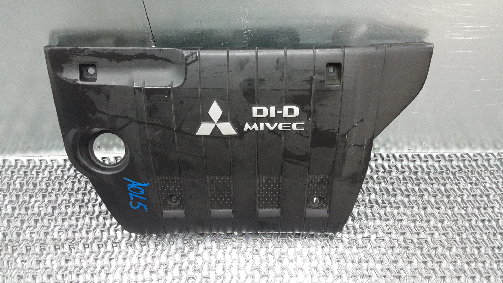Защита двигателя верхняя Mitsubishi Outlander 2