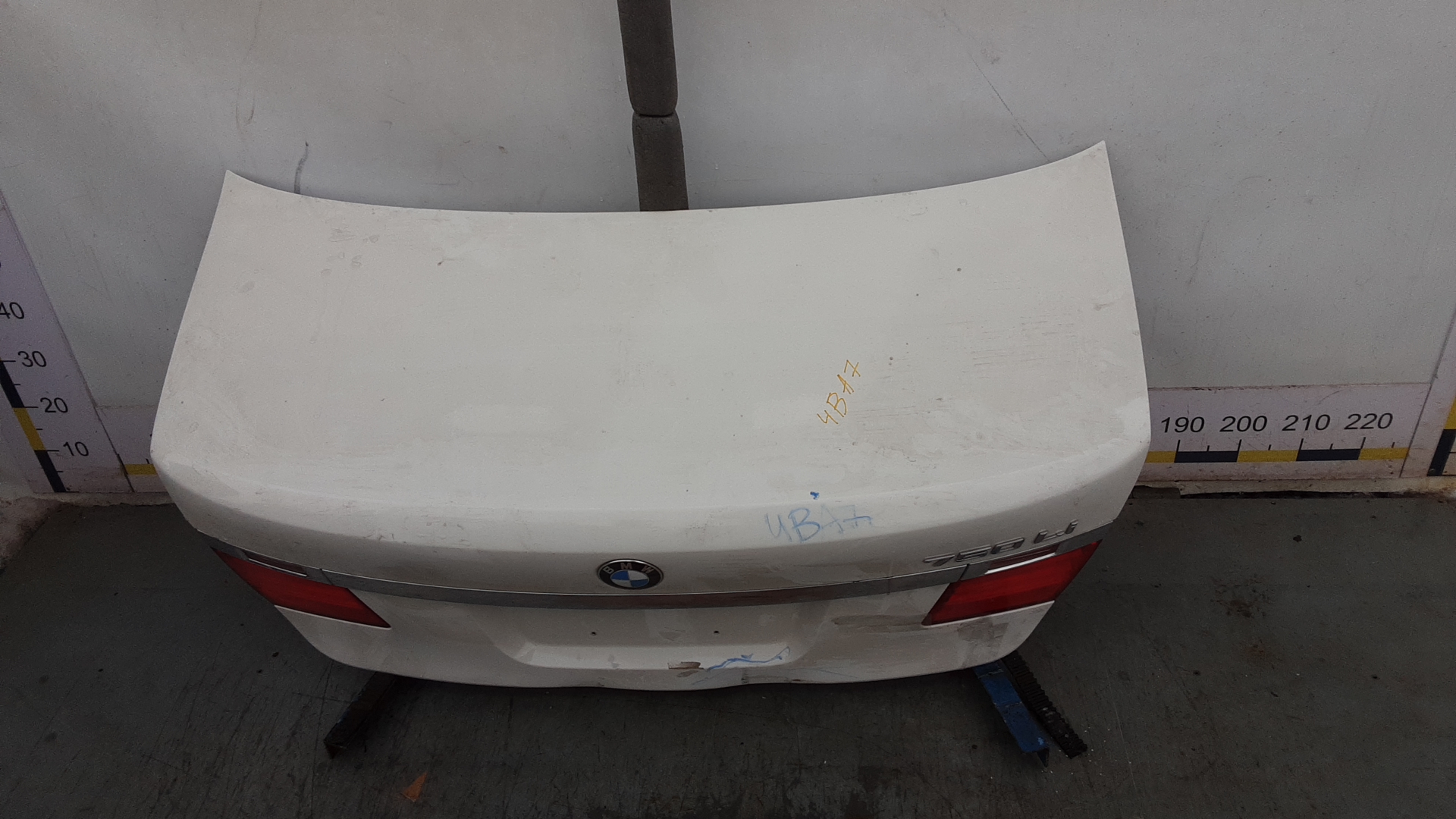 Крышка багажника BMW 7 Series F01