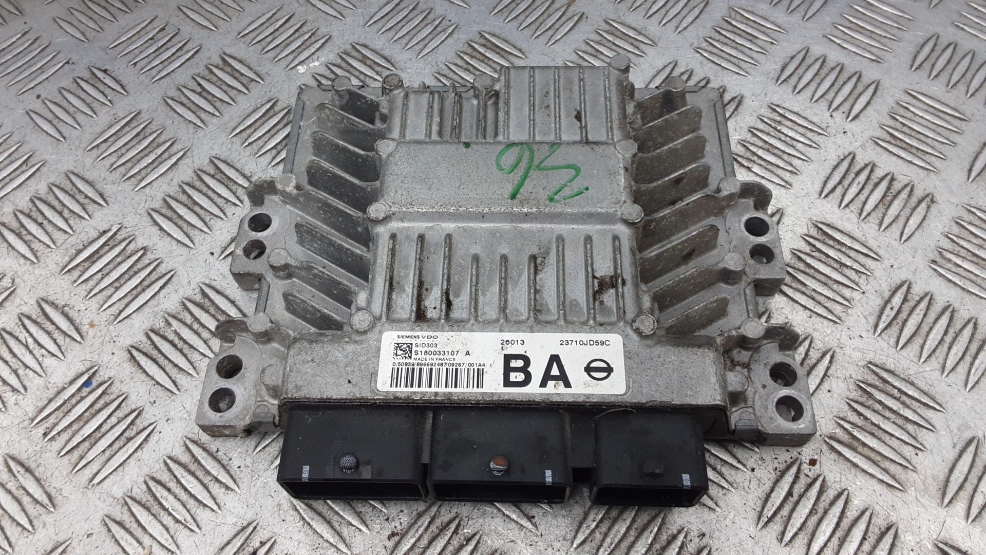 Блок управления двс Nissan Qashqai