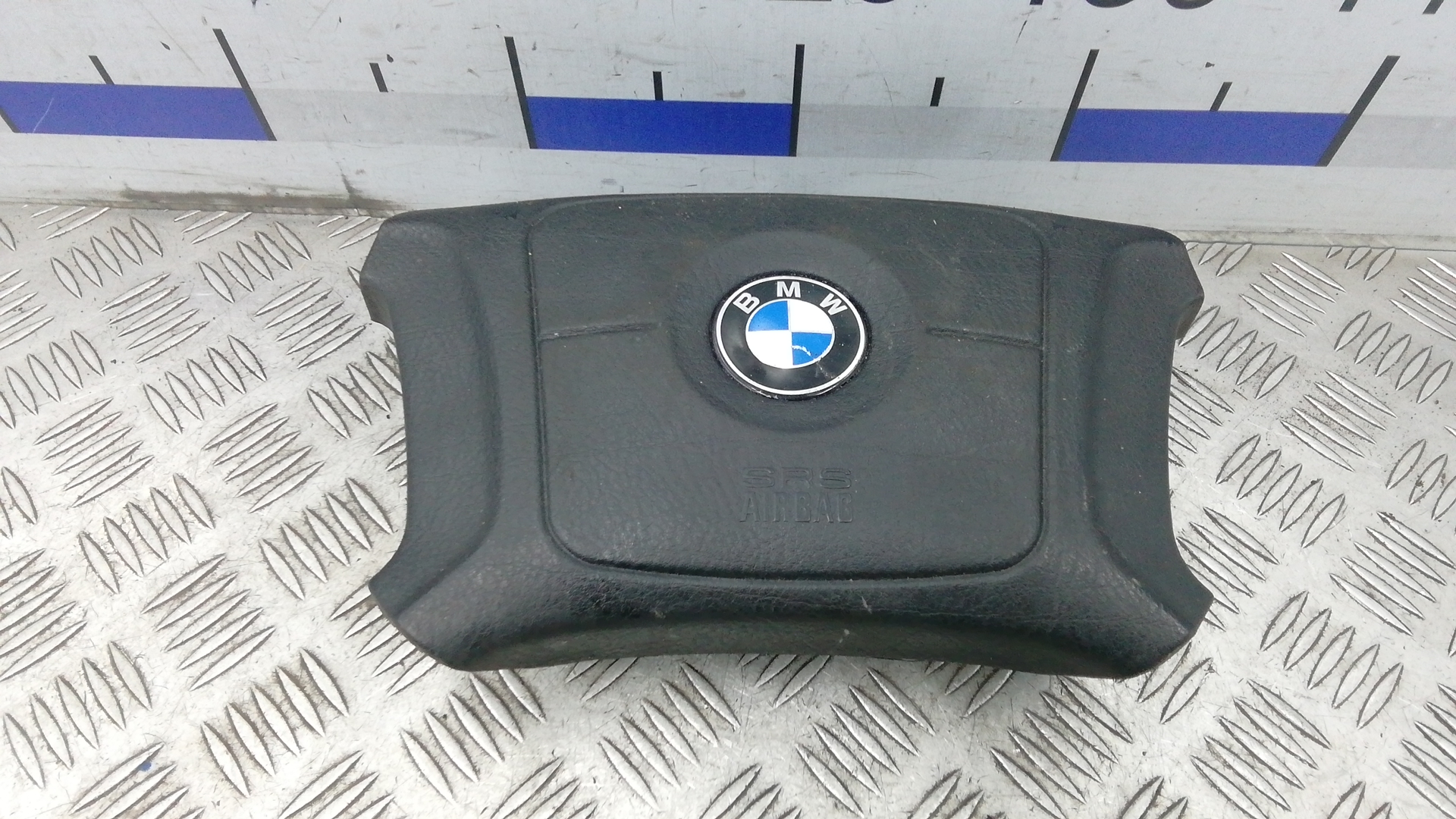 Подушка безопасности водителя BMW 5 Series E39