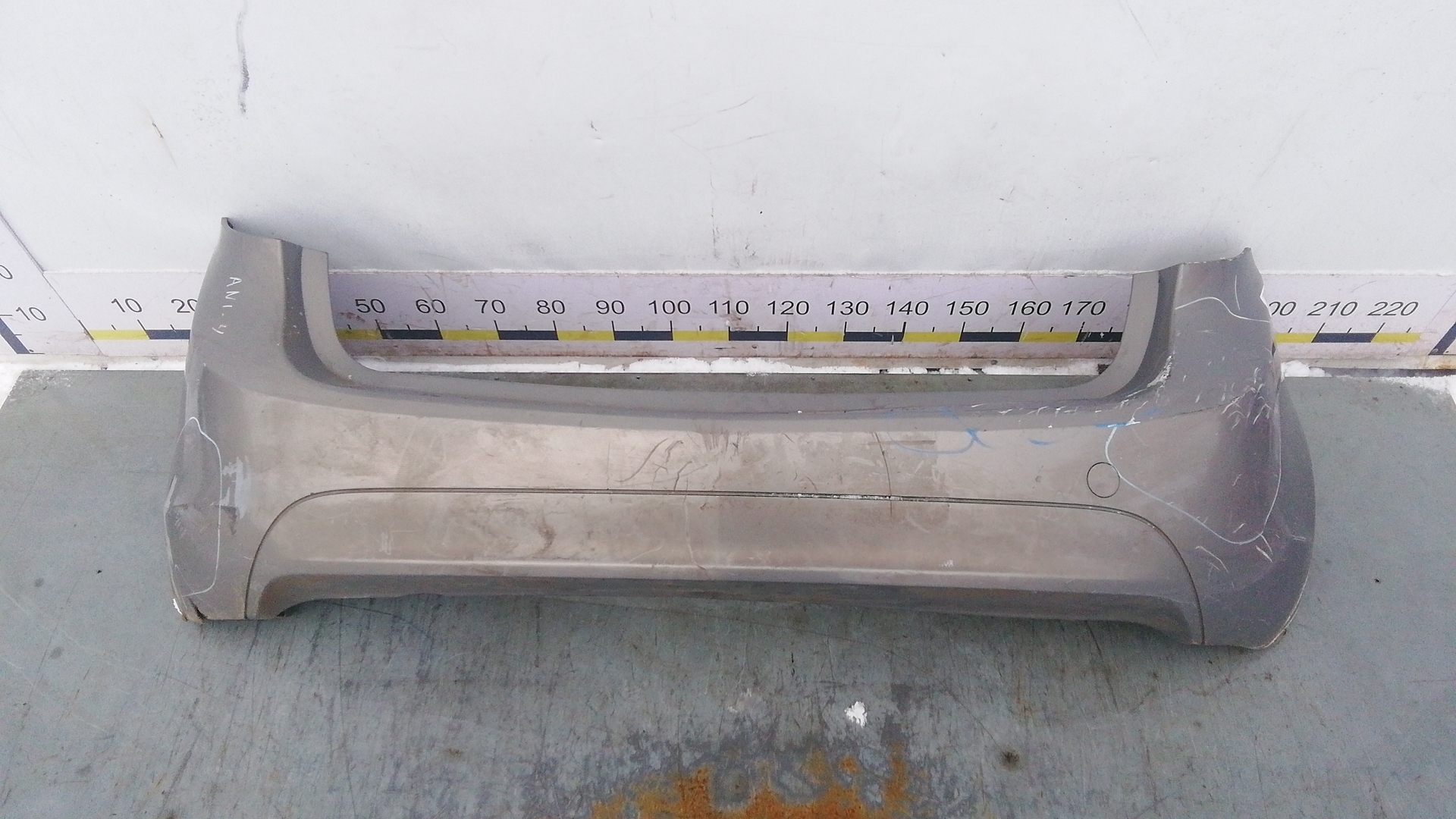 Бампер задний Opel Meriva B