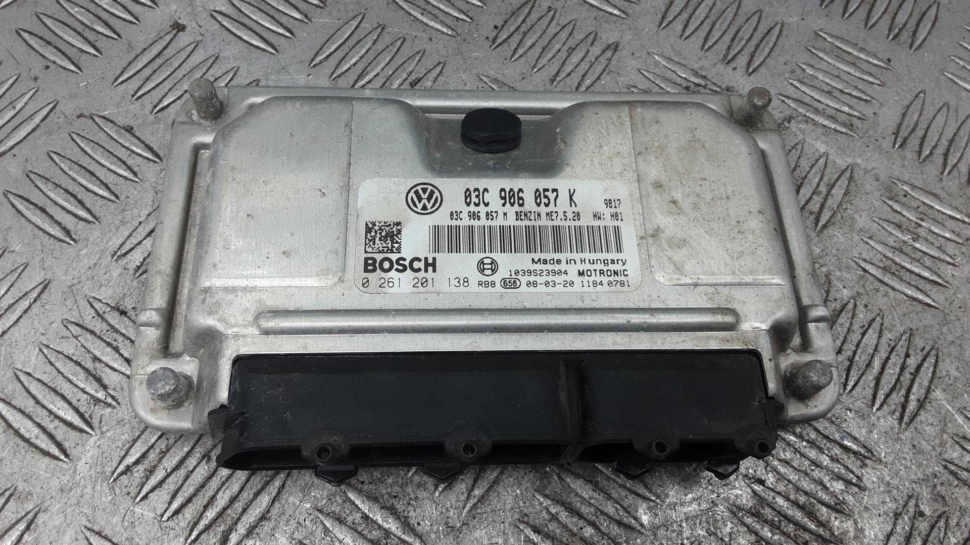 Блок управления двс Skoda Fabia