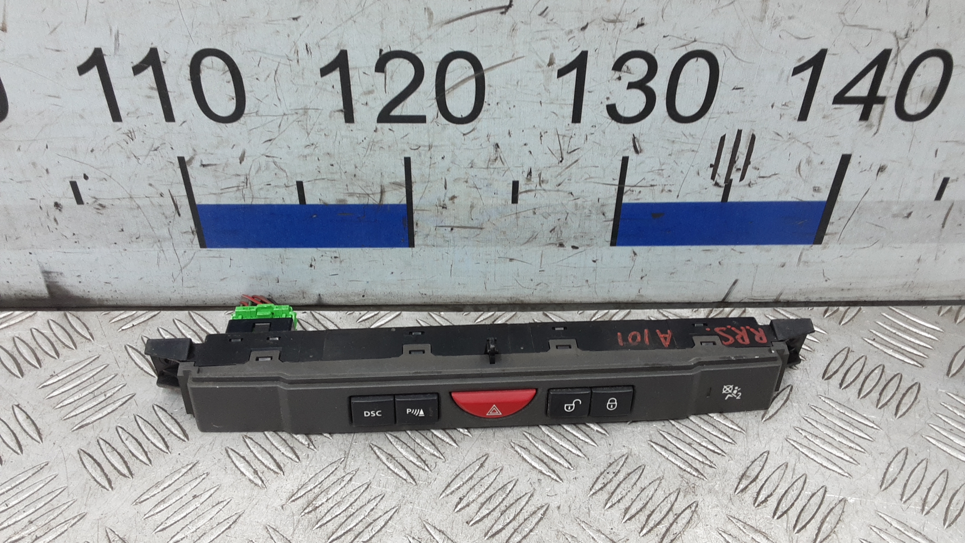 Кнопка аварийки Land Rover Range Rover Sport