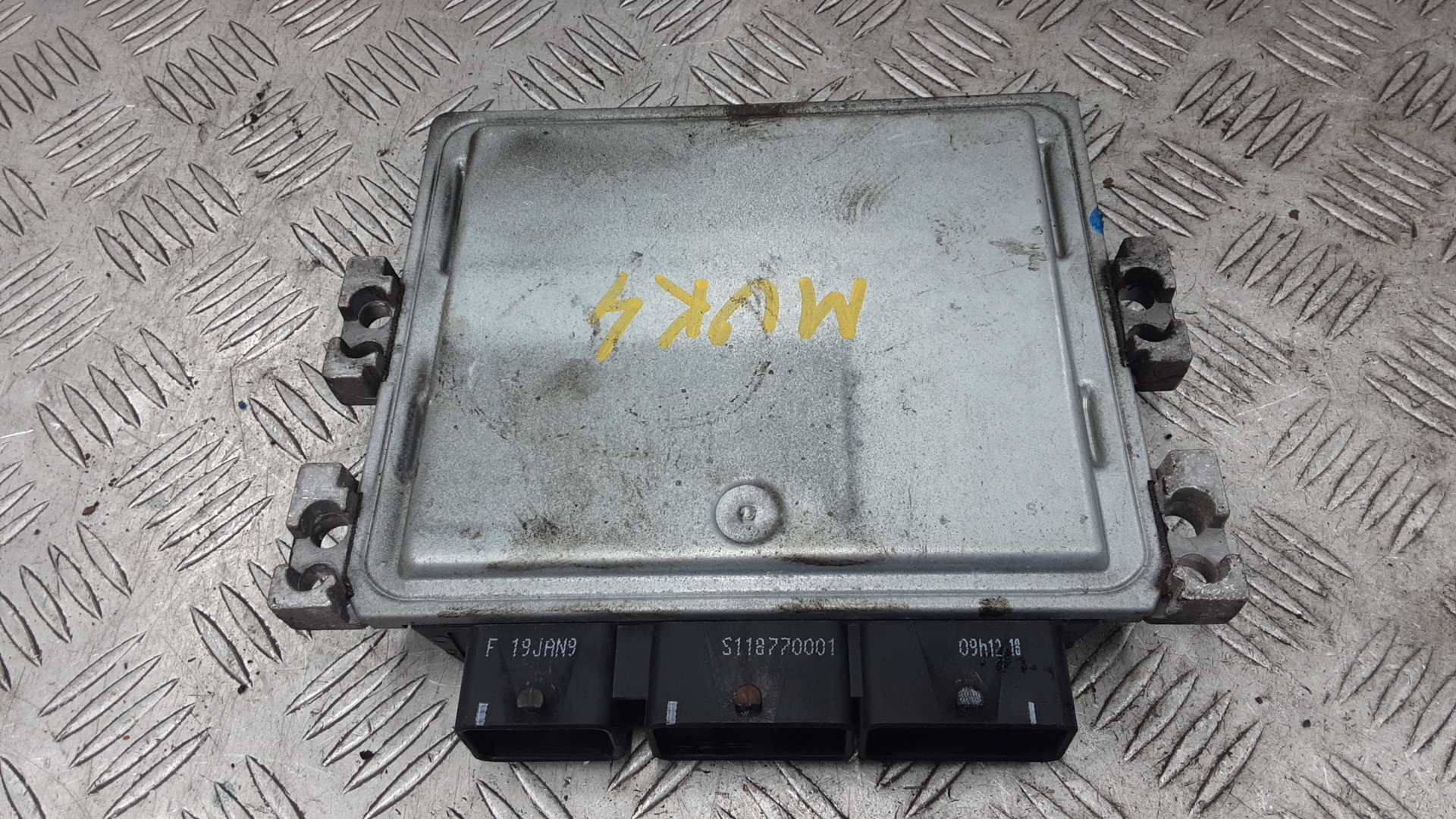 Блок управления двс Nissan Qashqai