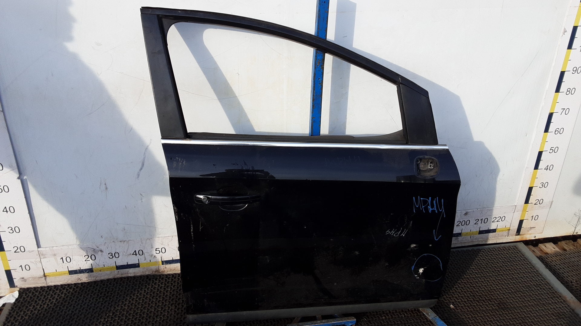 Дверь передняя правая Ford Kuga 1